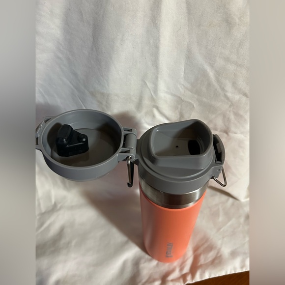 Stanley 24 oz - Picture 4 of 5